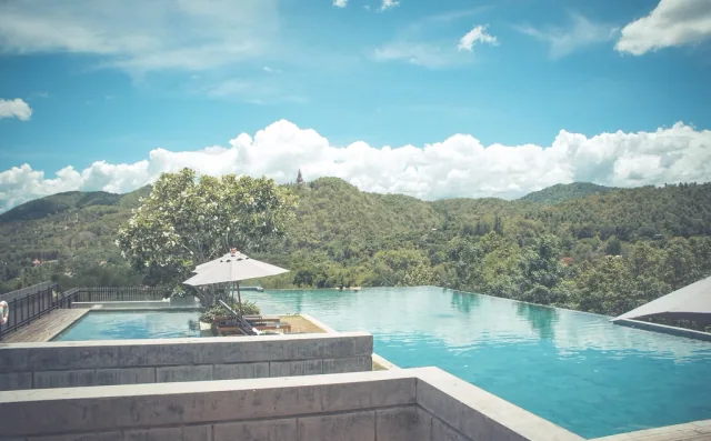 House, Mae Rim